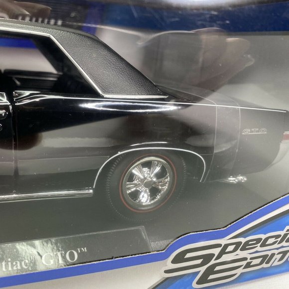 🆕️Maisto Special Edition Black 1965 Pontiac GTO 1:18 Scale NIB - Picture 6 of 9